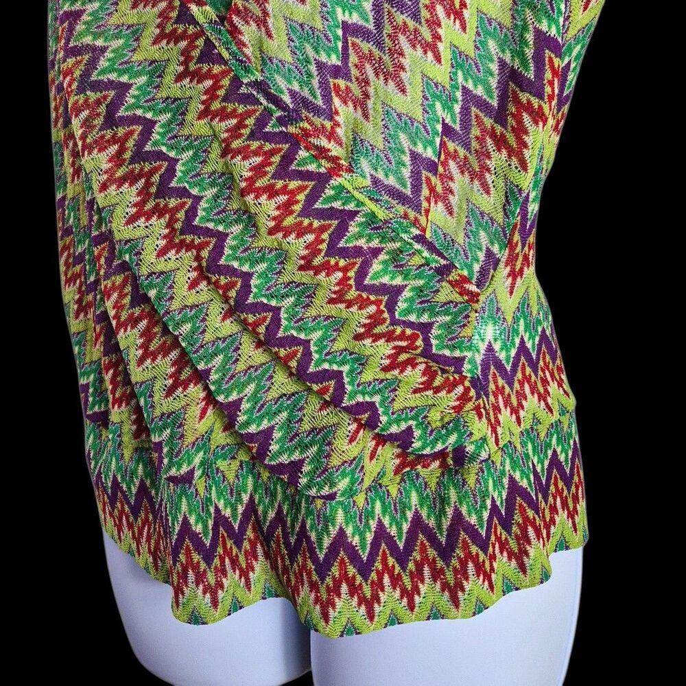 Exact 12 Neon Sz M Zig Zag Knit Top Bold Green Faux Wrap V Neck Boho Festival - Picture 6 of 10